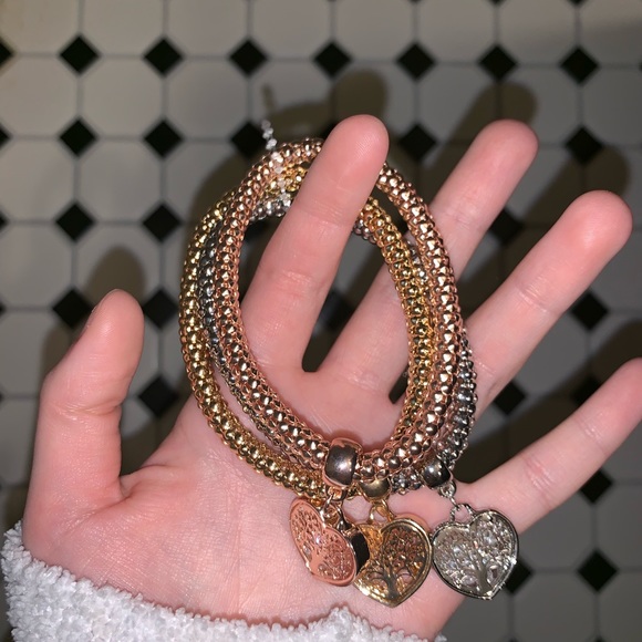 3 bracelets - Picture 3 of 3